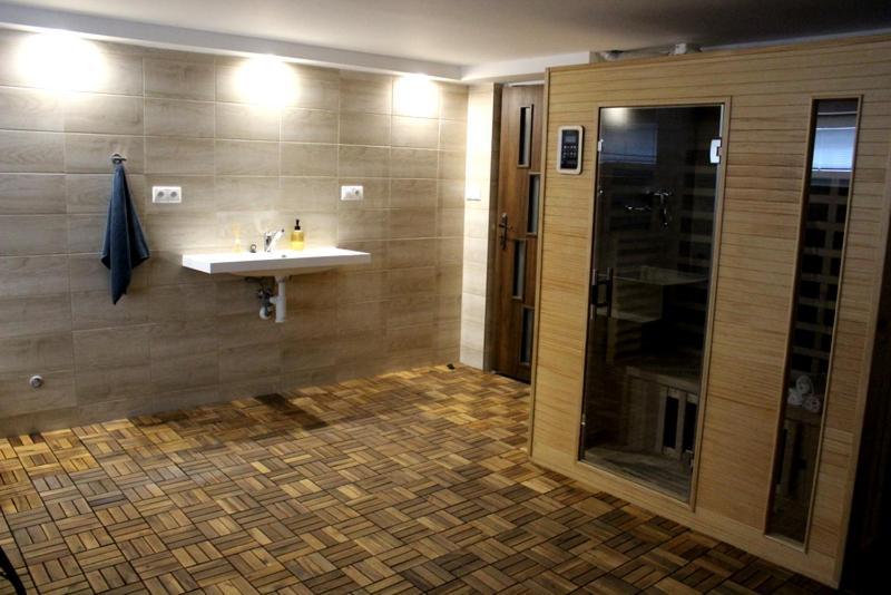 Apartmanovy Dom Stummerova Topolcany Ngoại thất bức ảnh
