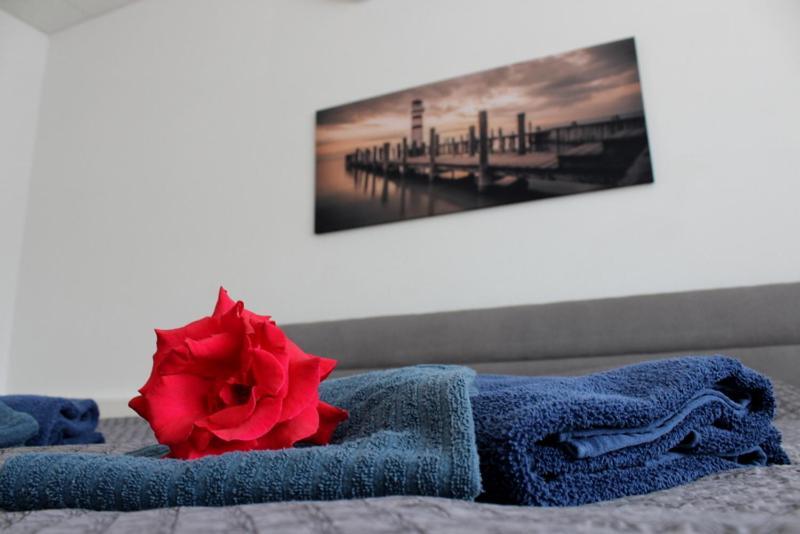 Apartmanovy Dom Stummerova Topolcany Ngoại thất bức ảnh