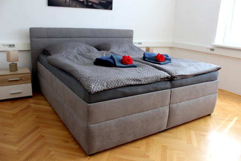 Apartmanovy Dom Stummerova Topolcany Ngoại thất bức ảnh